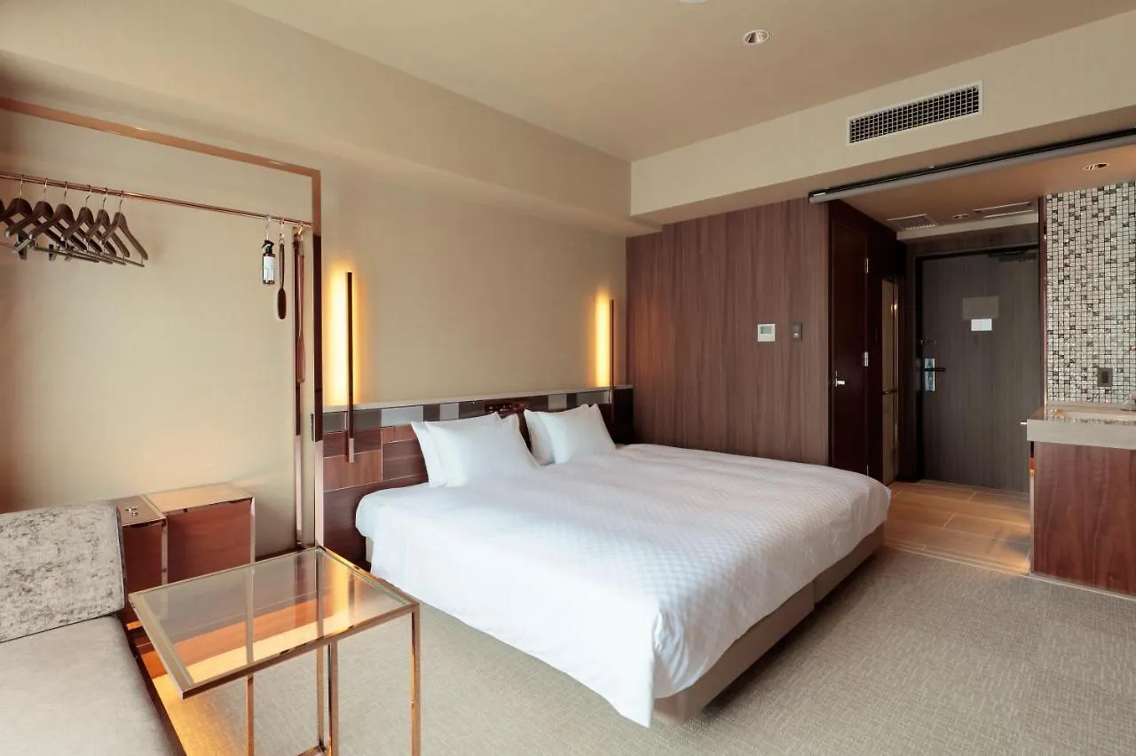 Candeo Hotels Kyoto Karasuma Rokkaku 4*,